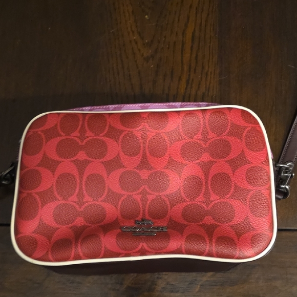 Coach JES Crossbody Blocked Signature Canvas - Picture 4 of 7